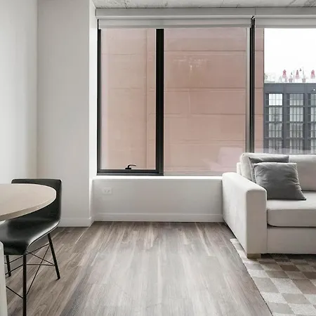 Landing Stunning 2Bd Rooftop Lounge Gym * Nashville