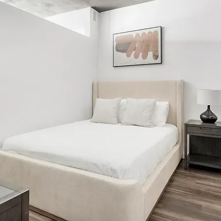 Landing Stunning 2Bd Rooftop Lounge Gym
