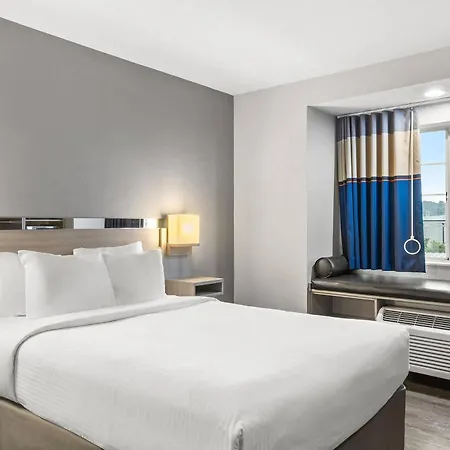Hotel Quality & - Bellevue 3*