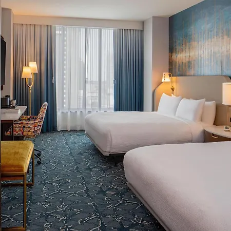 Hotel Tempo By Hilton Downtown