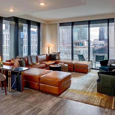 Tempo By Hilton Downtown Nashville