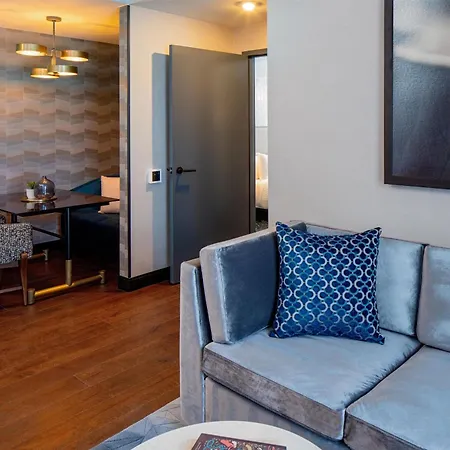 Tempo By Hilton Downtown Hotel Nashville