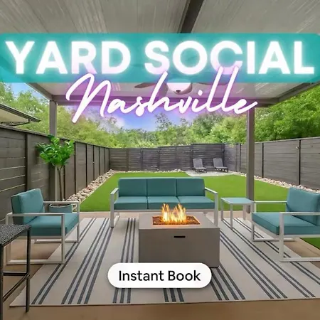 Rooftop, Large Backyard, Fire Pit, Near Downtown Holiday home