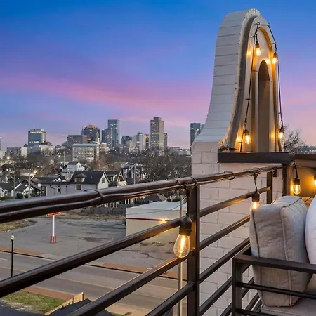 Close To Dt Speakeasy Poker Views Holiday home