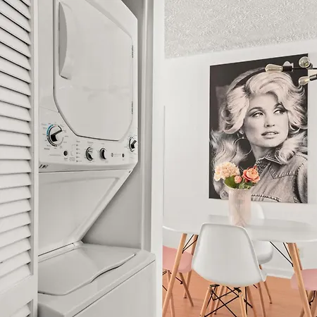 Apartment The Dolly Loft On Music Row Historic Charm! Nashville