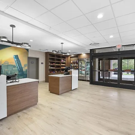 La Quinta By Wyndham Airport/opryland 3*