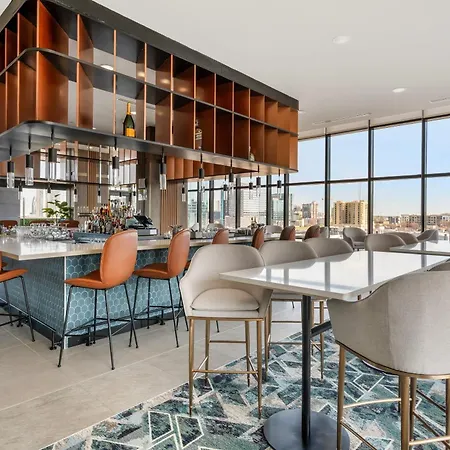Hotel Cambria Midtown