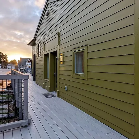 Apartment Westwood Shed In By Geodis Vanderbilt Belmont, 1 Accessible *