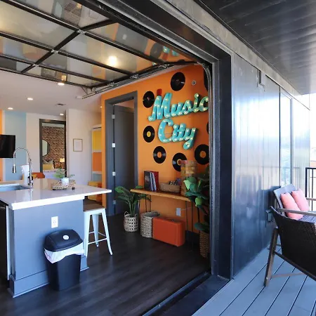 The Muse - Modern 2br With Private Balcony And Rooftop Access Nashville