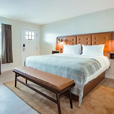 Salt Ranch 3* Nashville