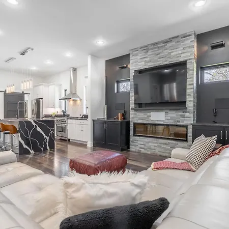 Holiday home High Note Hideaway- Modern 4br Oasis Near Opryland Nashville