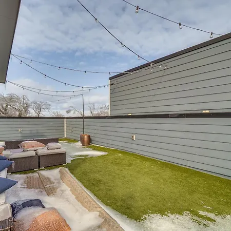Pet-friendly Townhome W/ Rooftop Deck! Nashville