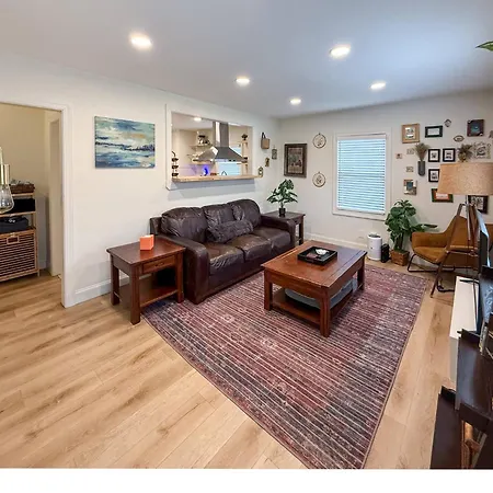 Holiday home Hidden Gem On Jewel Nashville