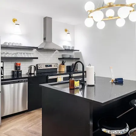 Carter Buyout - 2 Units By Avantstay *