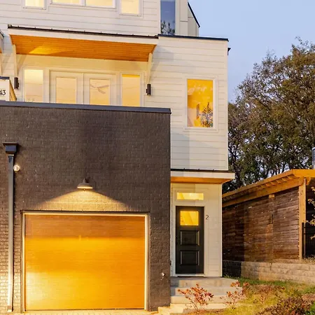Holiday home Rooftop Retreat & Skyline Views Nashville