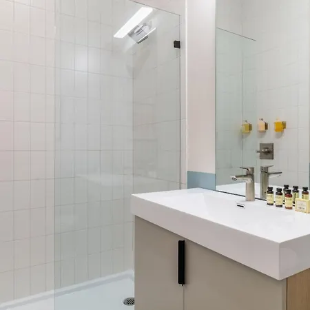 Conway Buyout - 2 Units By Avantstay
