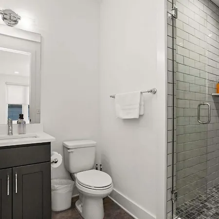 Holiday home Great Location Near Gulch 12 South & Broadway Nashville