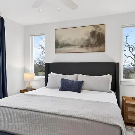 Holiday home Cliffside Social By Avantstay Nashville