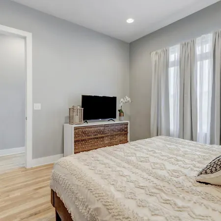 Rooftop Fire Pit + River Views 4br Sleeps 12 Nashville