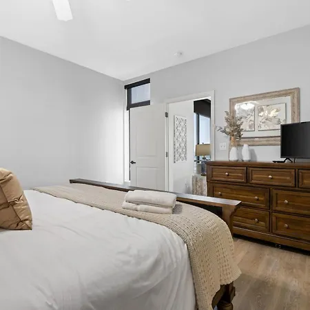 Holiday home Unit 420 *