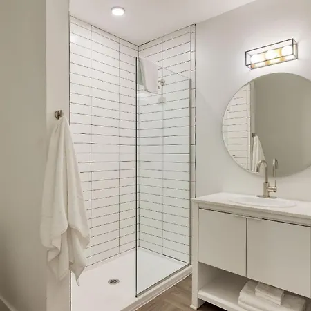 Carter Buyout - 2 Units By Avantstay Holiday home *