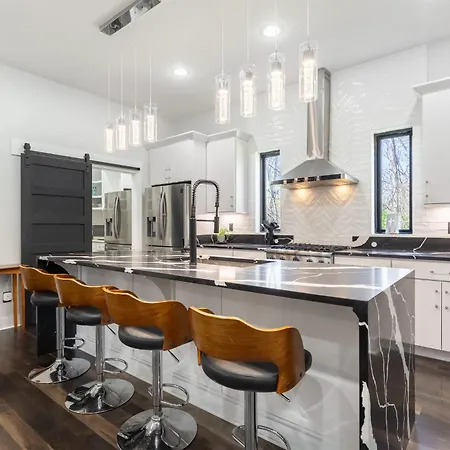 High Note Hideaway- Modern 4br Oasis Near Opryland *
