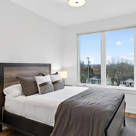 Holiday home Cliffside Social By Avantstay Nashville