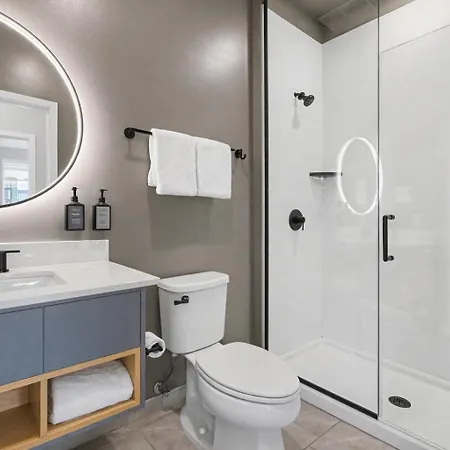 Pianissimo-2 Units-rooftop Pool-gym-on Music Row * Nashville