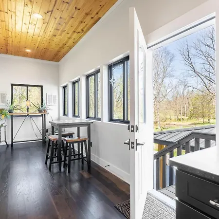 Holiday home High Note Hideaway- Modern 4br Oasis Near Opryland
