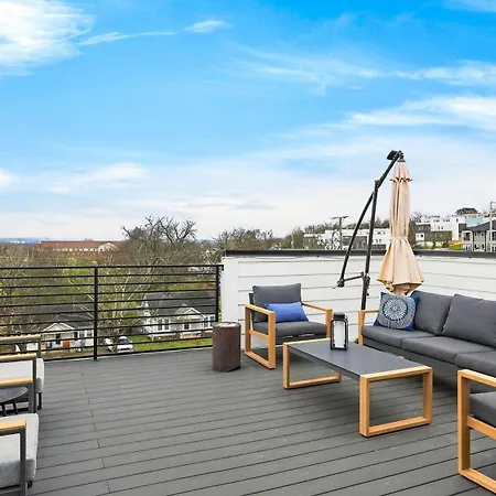 Cliffside Social By Avantstay * Nashville