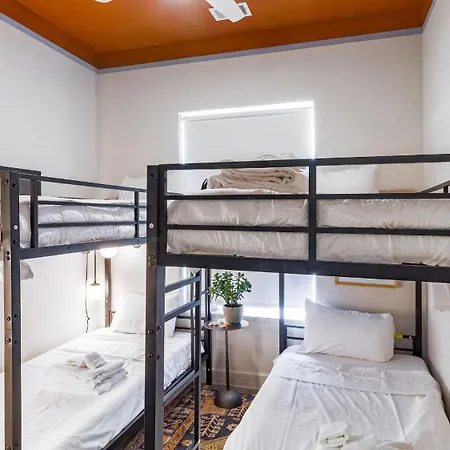 Conway Buyout - 3 Units By Avantstay