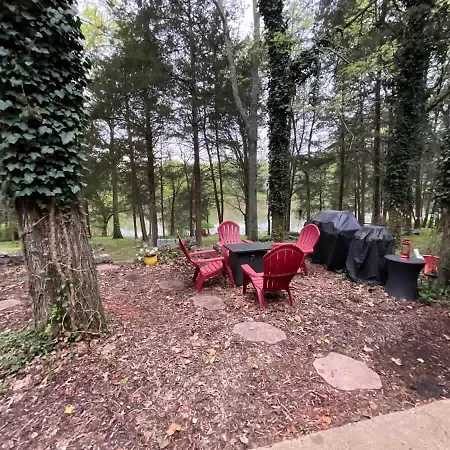 Cozy Waterfront With Fire Pit Holiday home *