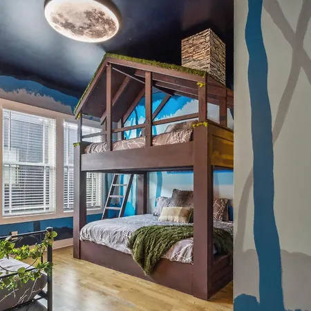 Swiftie Dream House-rooftop Patio-mins To Broadway Holiday home