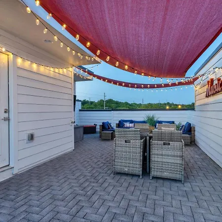 Rooftop Fire Pit + River Views 4br Sleeps 12 *