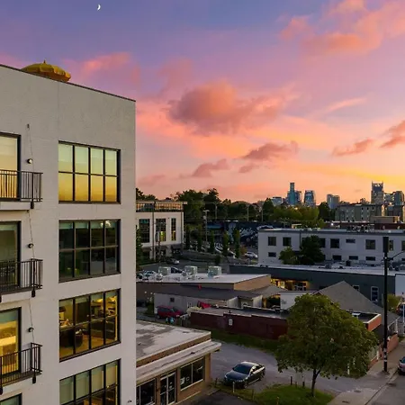 Carter Buyout - 2 Units By Avantstay Nashville