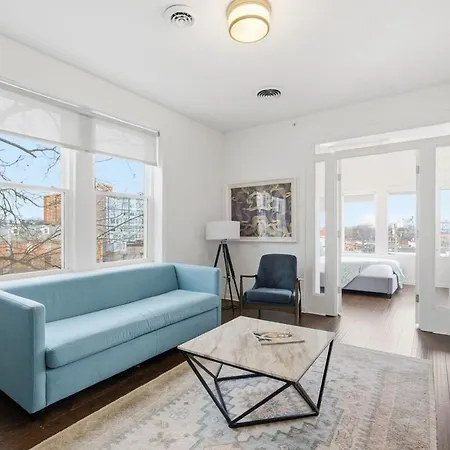Comfortable 3br |minutes To Broadway| Parking Nashville
