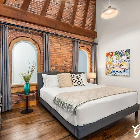Rustic Loft W/ Speakeasy & Pool | Near Broadway * Nashville