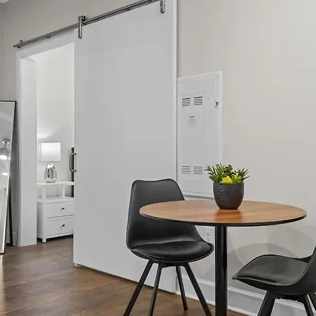 Apartment Modern 1br Walk To Gulch And Broadway *