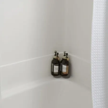 Modern 3br | Minutes To Downtown| Parking Apartment Nashville