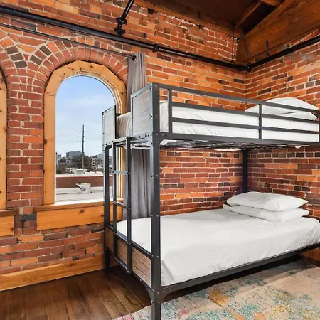 Apartment Rustic Loft W/ Speakeasy & Pool | Near Broadway Nashville