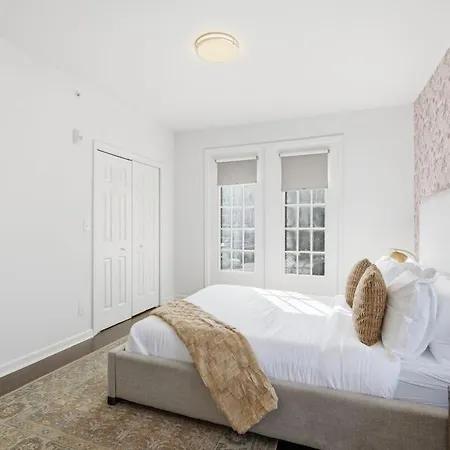 Cozy 3br Near Vanderbilt & Downtown| Parking Nashville