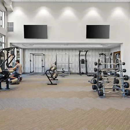 Apartment Modern 1br Walk To Gulch And Broadway