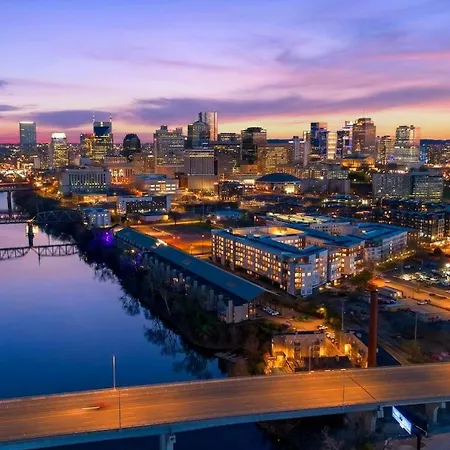 Riverfront Rhythm By Avantstay Nashville
