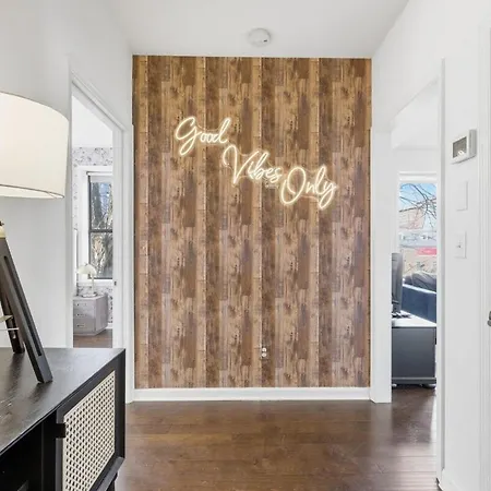 Apartment Cozy 3br Near Vanderbilt & Downtown| Parking Nashville