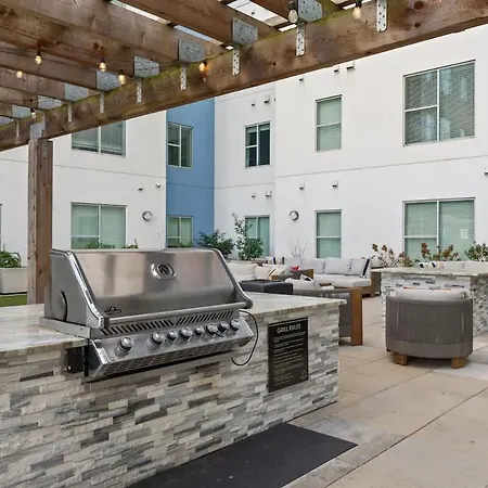 Modern 1br Walk To Gulch And Broadway *