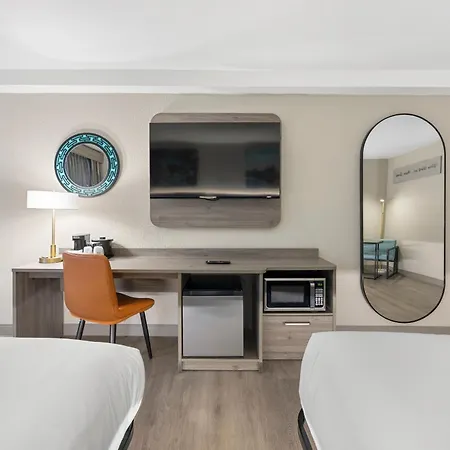 Hotel La Quinta By Wyndham Airport/opryland