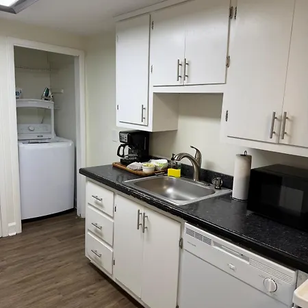 The Lofts At 107