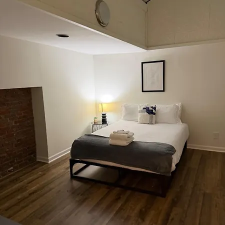 The Lofts At 107