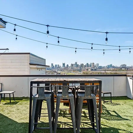 Downtown Views With Rooftop Golf Grill And Firepit Only 8min To Broadway *