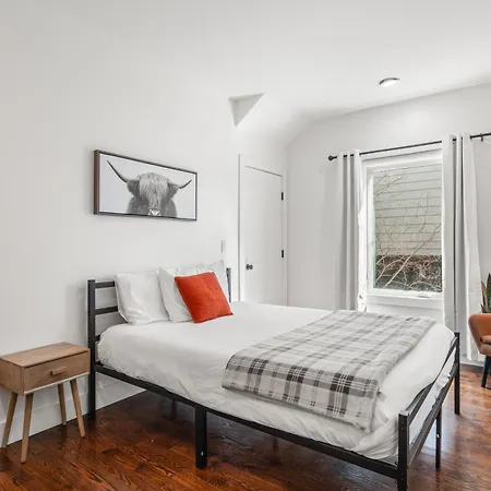 8min To Downtown With Rooftop Golf Grill And Firepit Holiday home Nashville